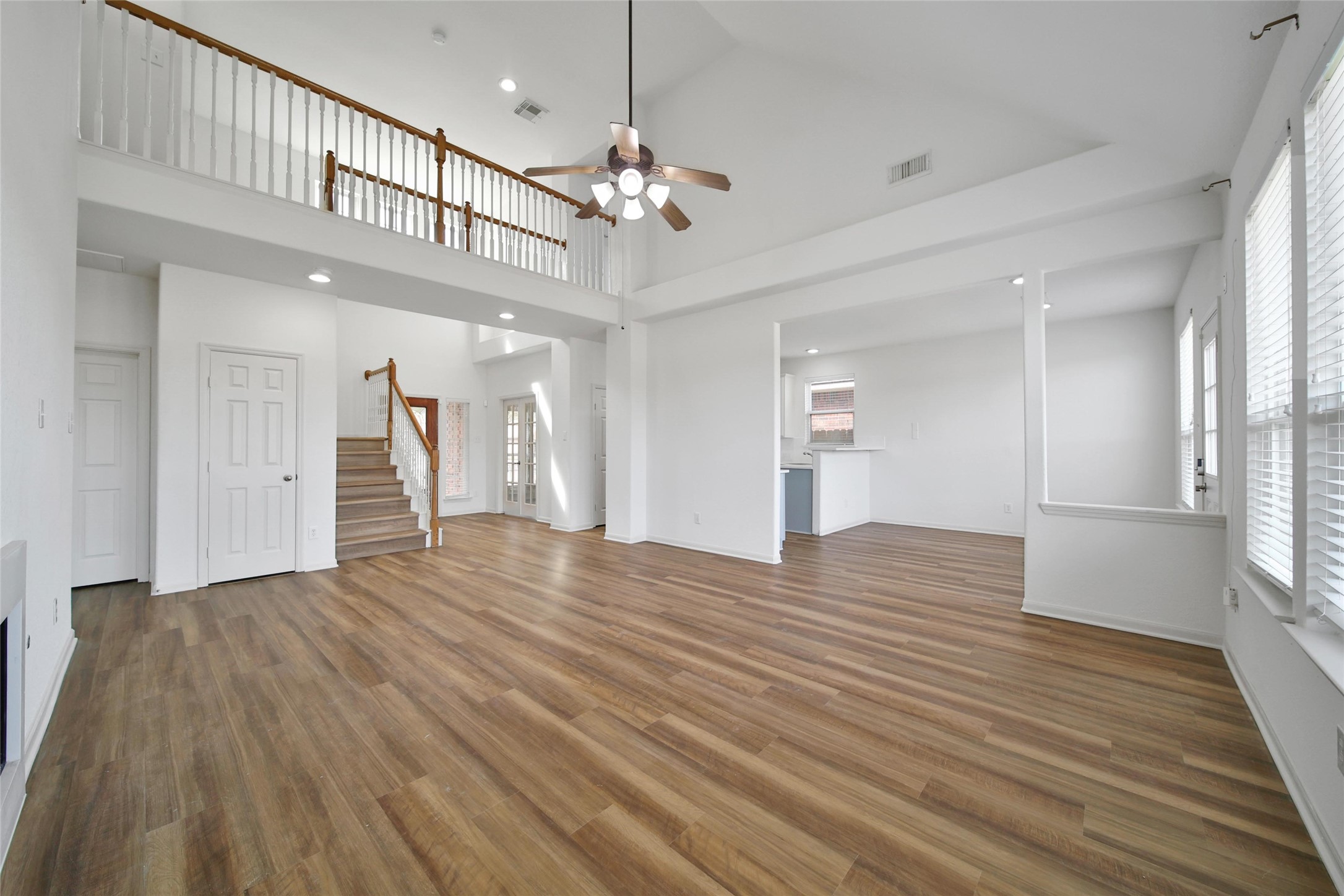 19918 Letchfield Hollow Drive Spring, TX 77379 - Photo 5 of 38