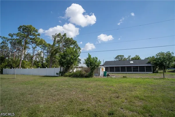 $2,500 | 13363 Drysdale Avenue, Port Charlotte, FL 33981