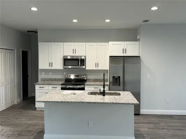 $2,300 | 13363 Drysdale Avenue, Port Charlotte, FL 33981