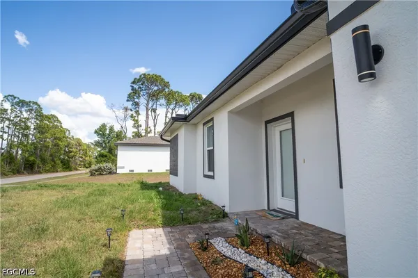 $2,500 | 13363 Drysdale Avenue, Port Charlotte, FL 33981