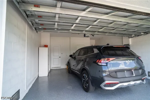 $2,500 | 13363 Drysdale Avenue, Port Charlotte, FL 33981