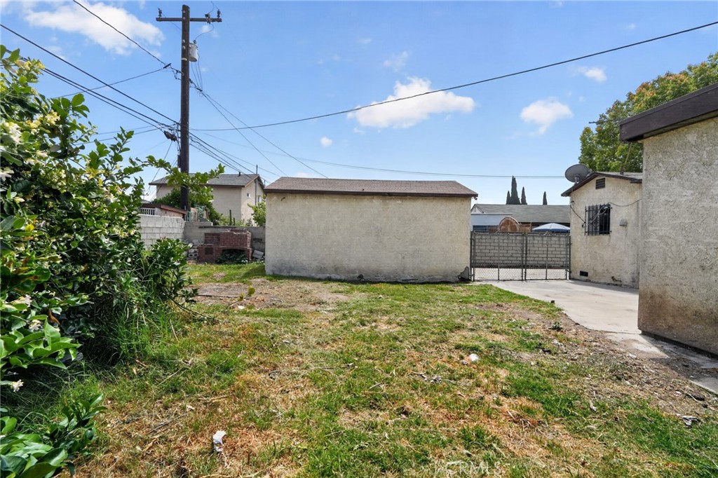 443 West Cedar Street Compton, CA 90220 - Photo 35 of 38