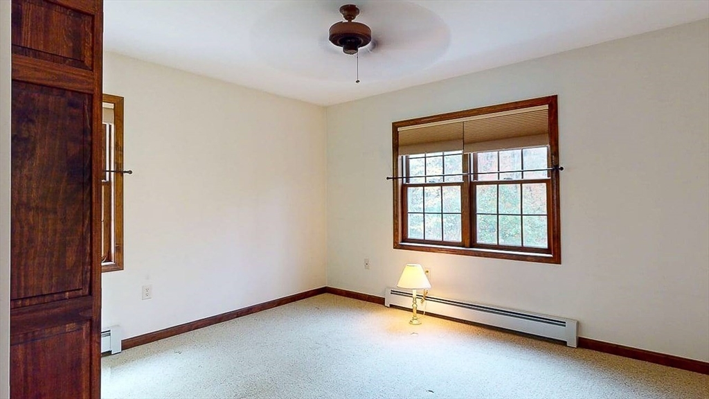 241 North Brookfield Road New Braintree, MA 01531 - Photo 15 of 30
