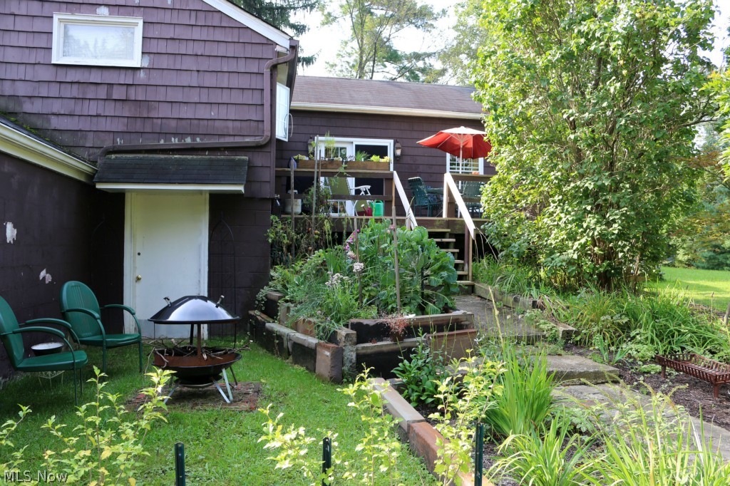 3952 Ellendale Road Moreland Hills, OH 44022 - Photo 2 of 7