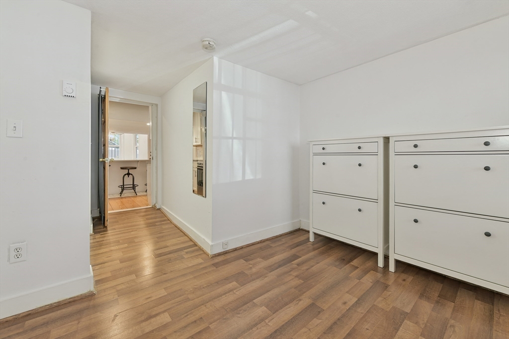 15 St George Street, Unit 1 Boston, MA 02118 - Photo 11 of 15