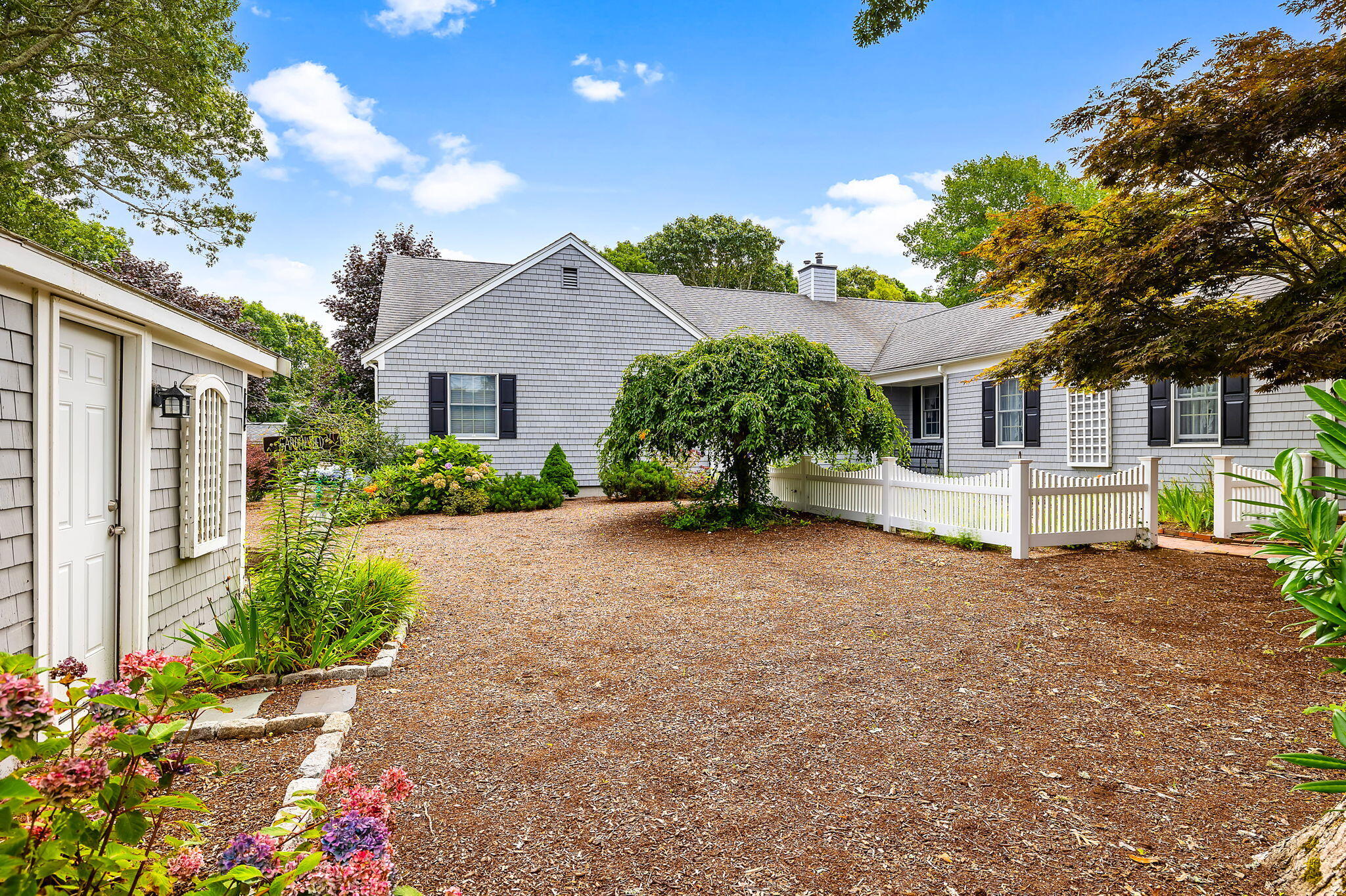 8 Seconsett Point Road Mashpee, MA 02649 - Photo 6 of 52 17-web-or-mls-8 Seconsett Point Final-20