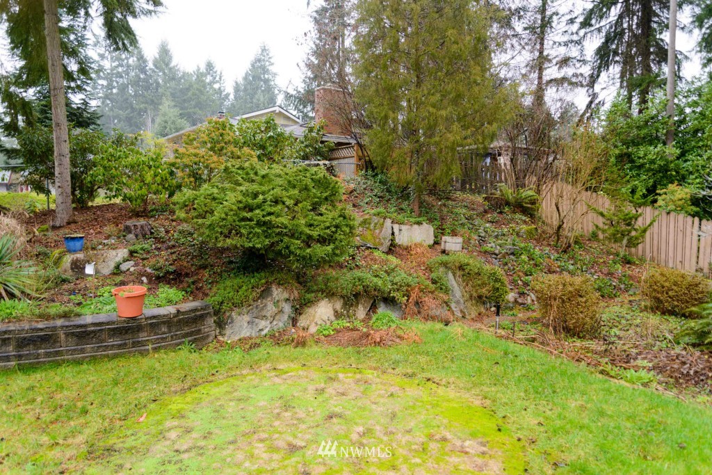 15604 Southeast 148th Street Renton, WA 98059 - Photo 18 of 20