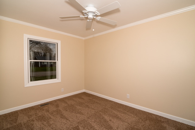 62 Amesbury Road Montgomery, IL 60538 - Photo 12 of 17 Gallery Image 12
