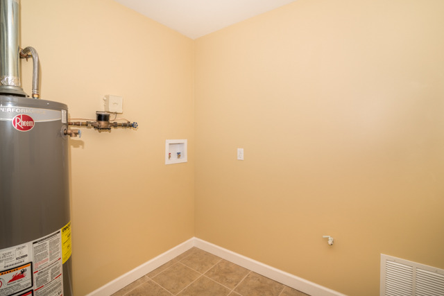 62 Amesbury Road Montgomery, IL 60538 - Photo 13 of 17 Gallery Image 13