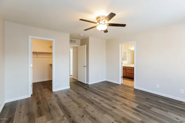 $2,005 | 2829 West Grenadine Road, Phoenix, AZ 85041