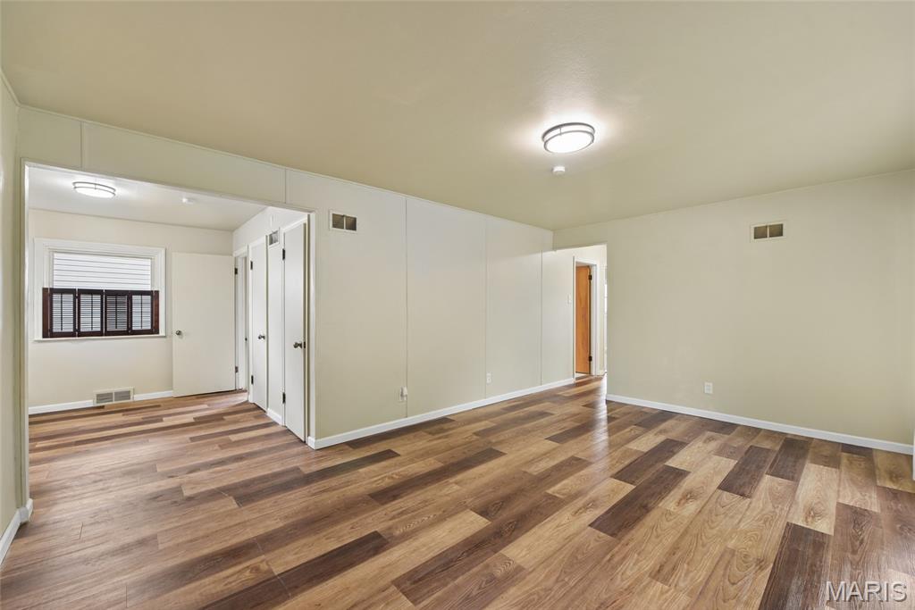 1150 Charbonier Road Florissant, MO 63031 - Photo 6 of 22