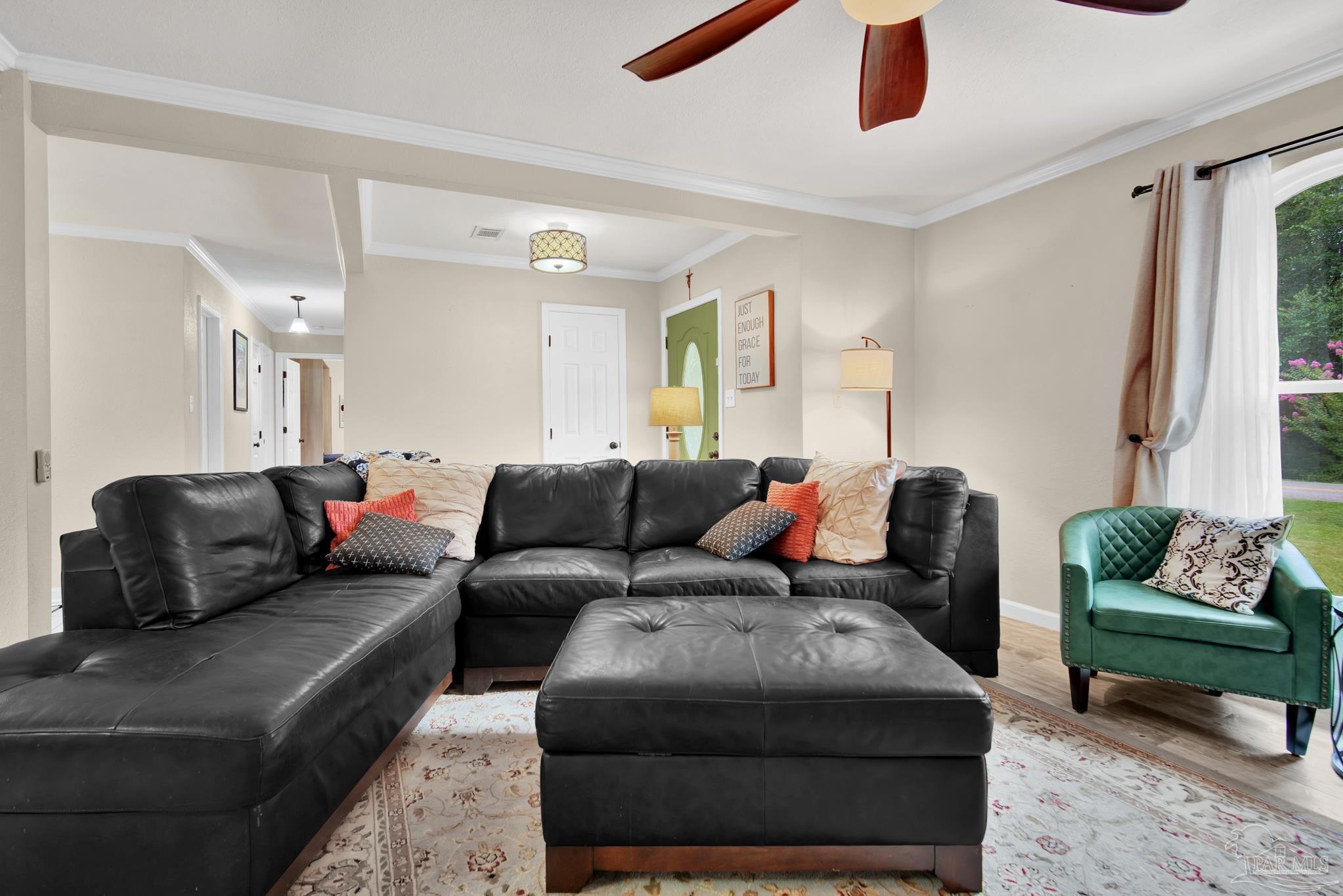 1041 Trout Road Pensacola, FL 32506 - Photo 10 of 59 Gallery Image 10