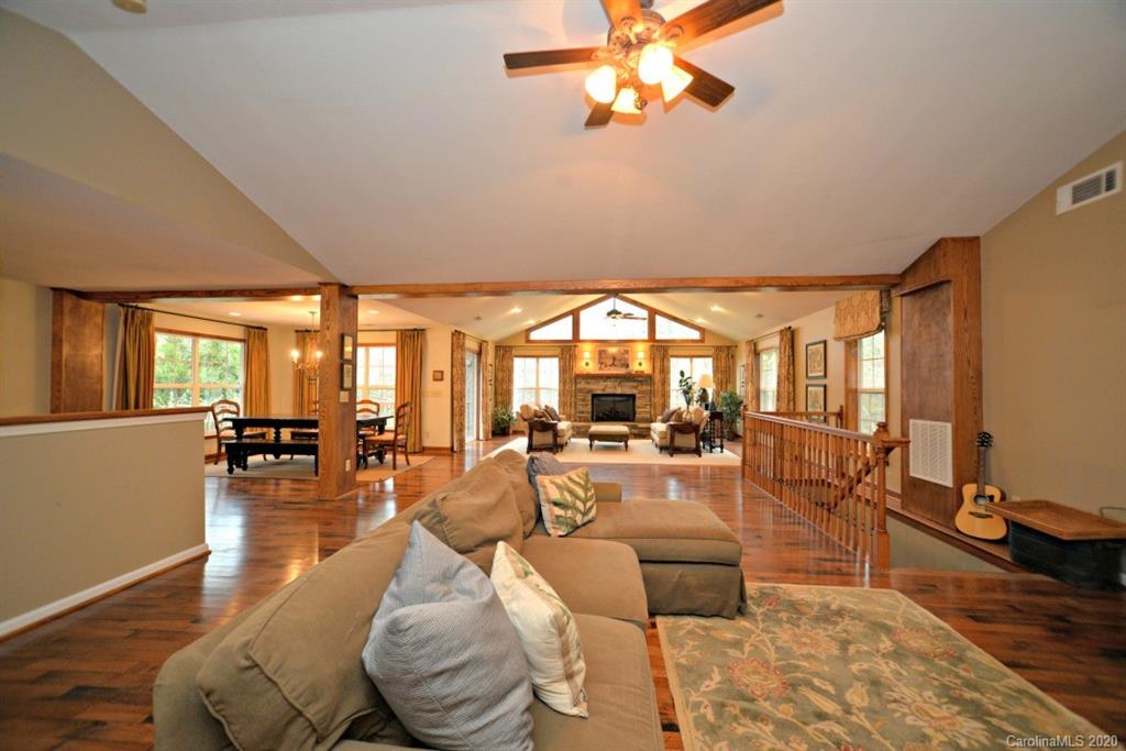 994 University Heights Road Cullowhee, NC 28723 - Photo 9 of 31 Gallery Image 9