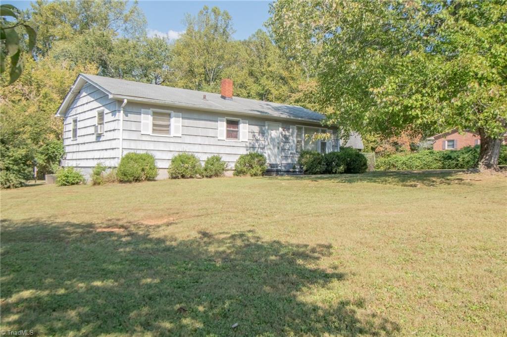2335 Meredith Road Pfafftown, NC 27040 - Photo 1 of 18 Gallery Image 1