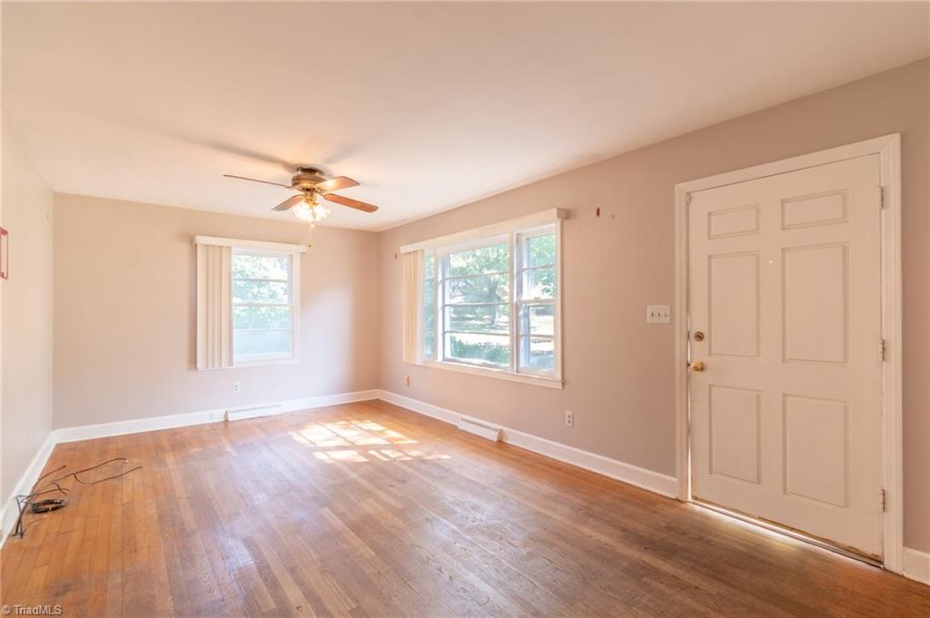 2335 Meredith Road Pfafftown, NC 27040 - Photo 2 of 18 Gallery Image 2