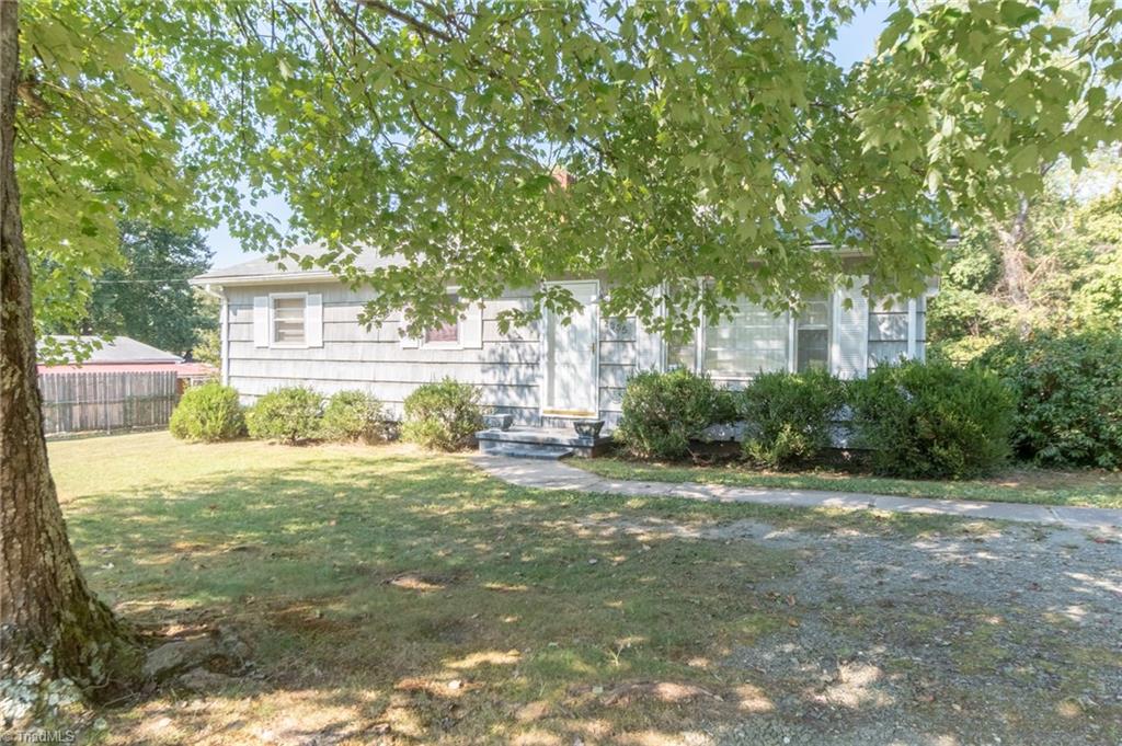 2335 Meredith Road Pfafftown, NC 27040 - Photo 17 of 18 Gallery Image 17