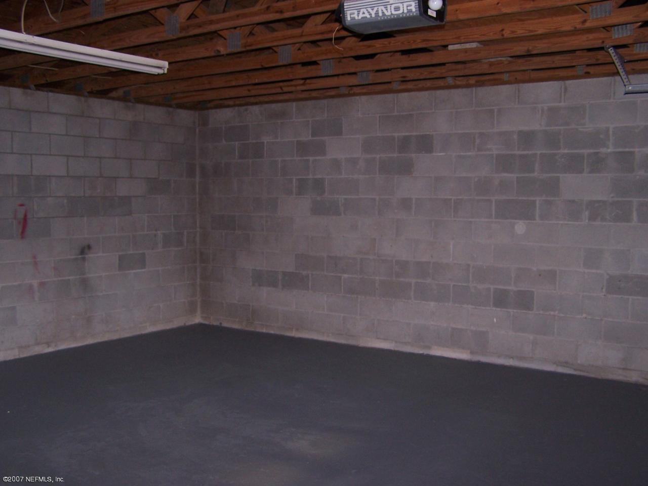 762 Cole Road West Jacksonville, FL 32218 - Photo 10 of 10 Two car garage