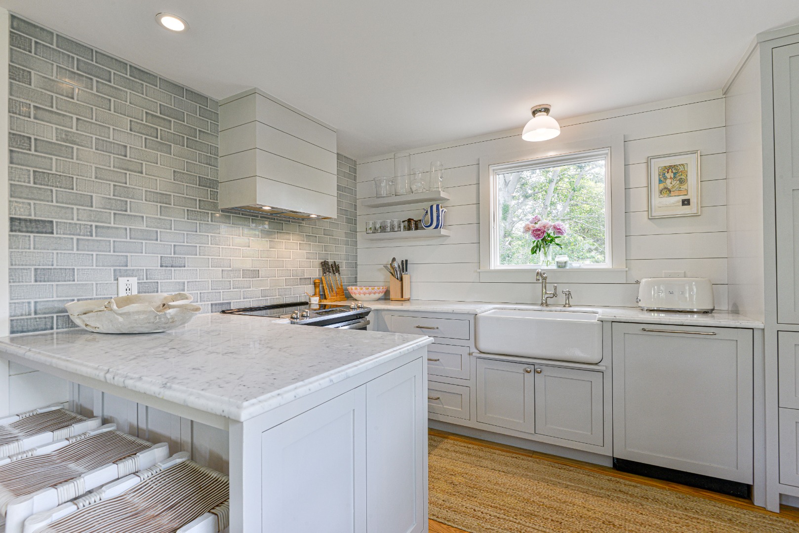 8 Polliwog Pond Road Nantucket, MA 02554 - Photo 10 of 37 Gallery Image 10