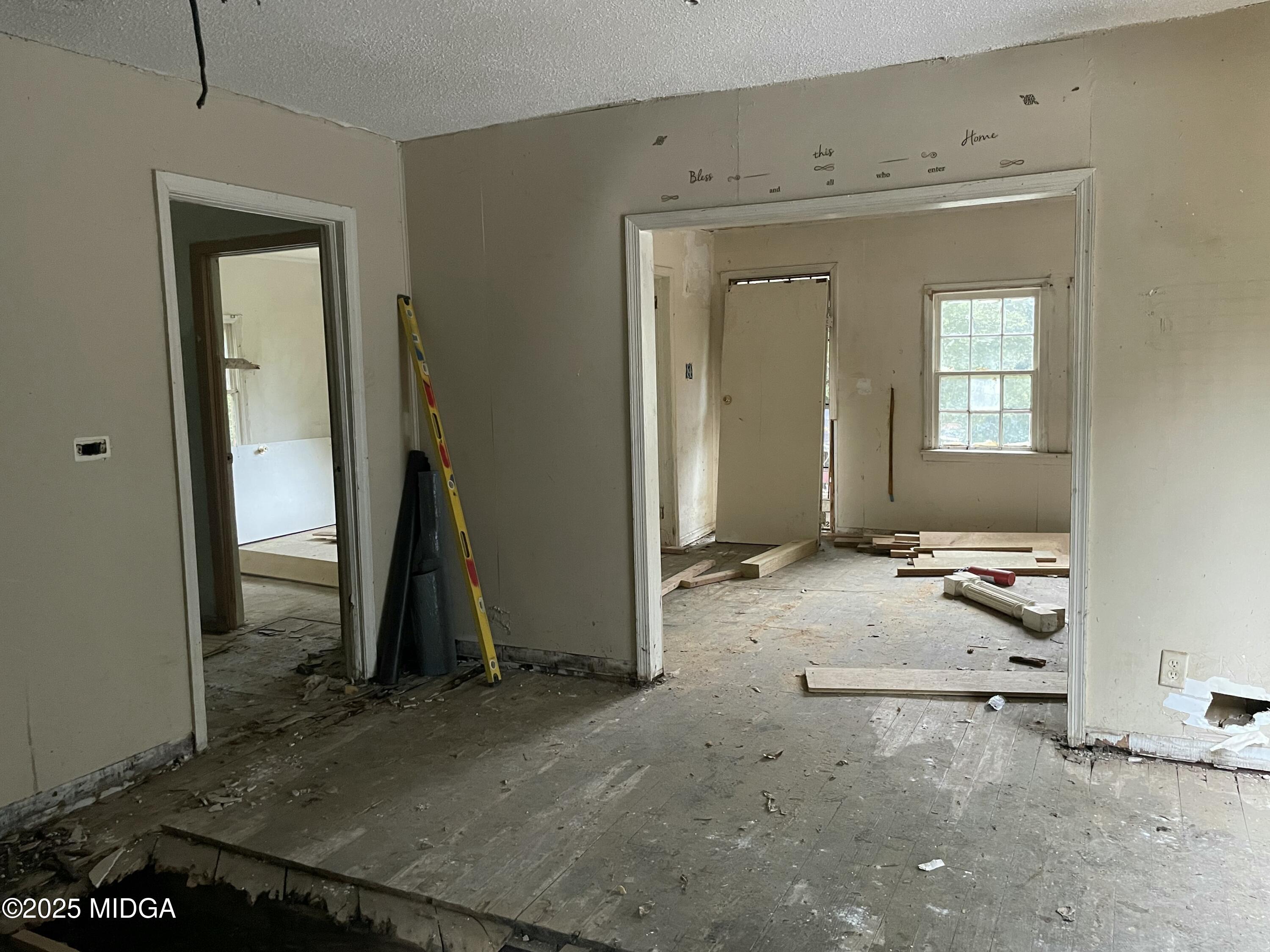 648 Hightower Road Macon, GA 31206 - Photo 4 of 21 a view of livingroom with wooden floor