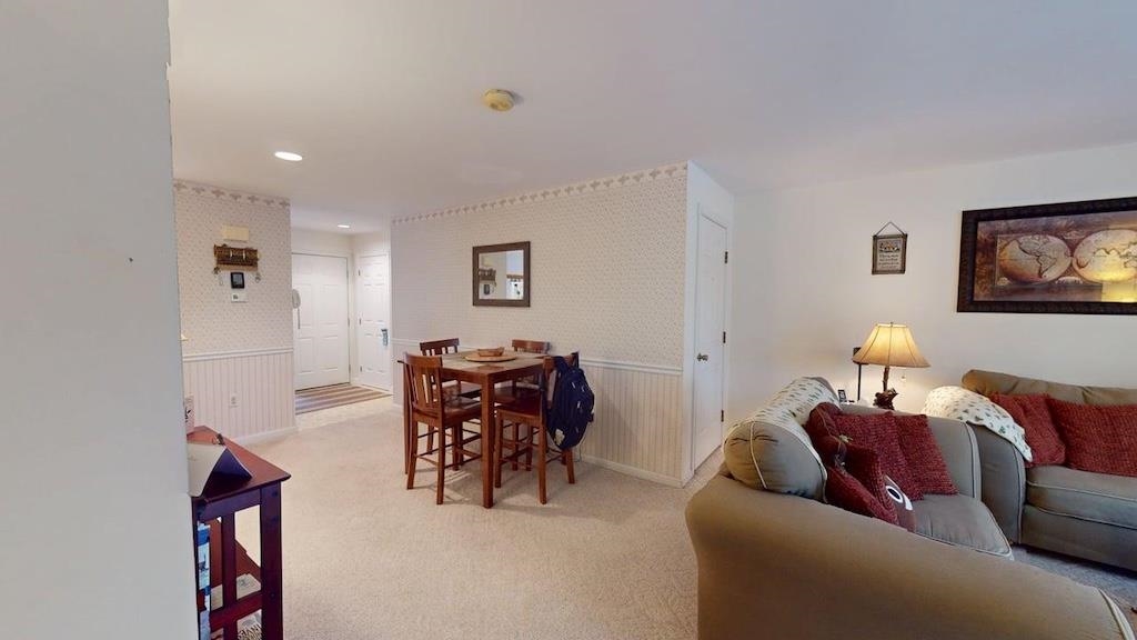 1465 Hooksett Road, Unit 284 Hooksett, NH 03106 - Photo 10 of 44