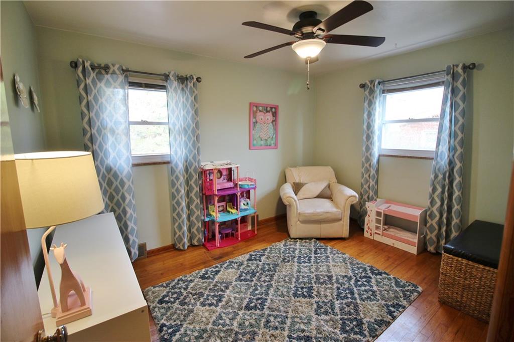 8 Herbst Road Coraopolis, PA 15108 - Photo 13 of 19