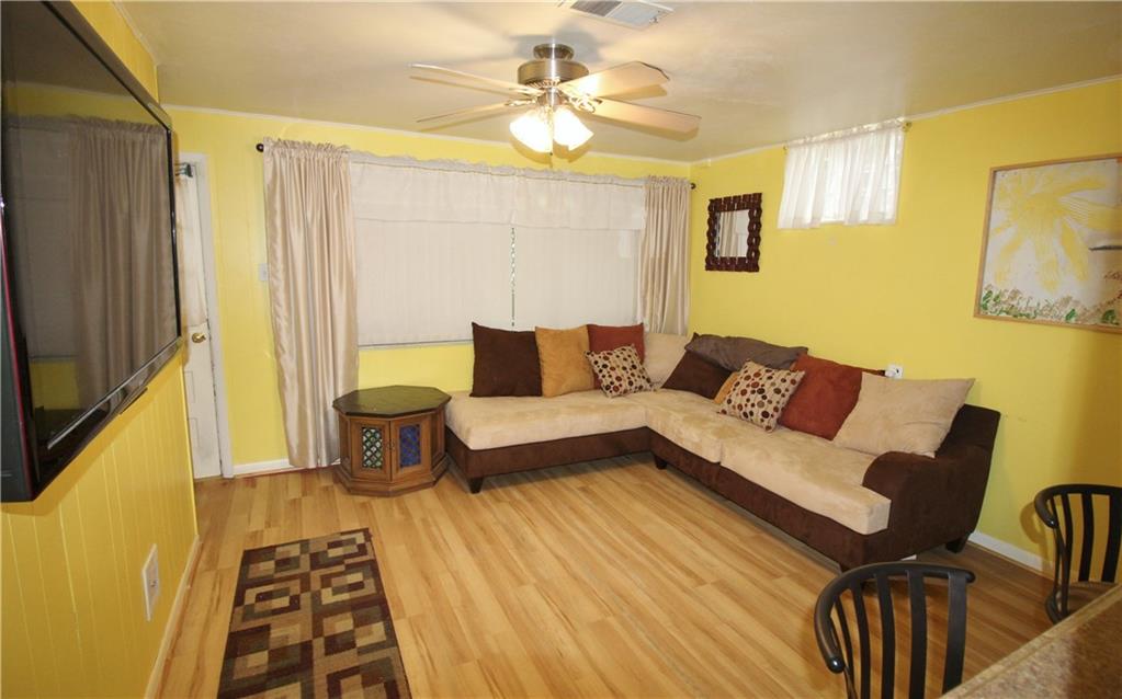 8 Herbst Road Coraopolis, PA 15108 - Photo 15 of 19