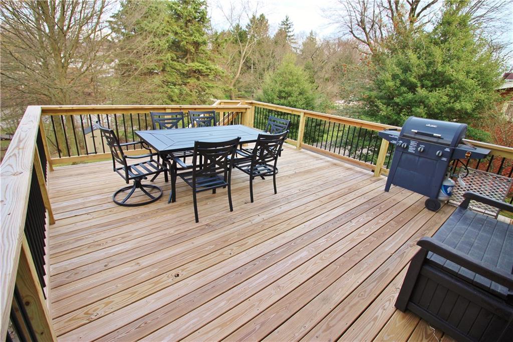 8 Herbst Road Coraopolis, PA 15108 - Photo 18 of 19