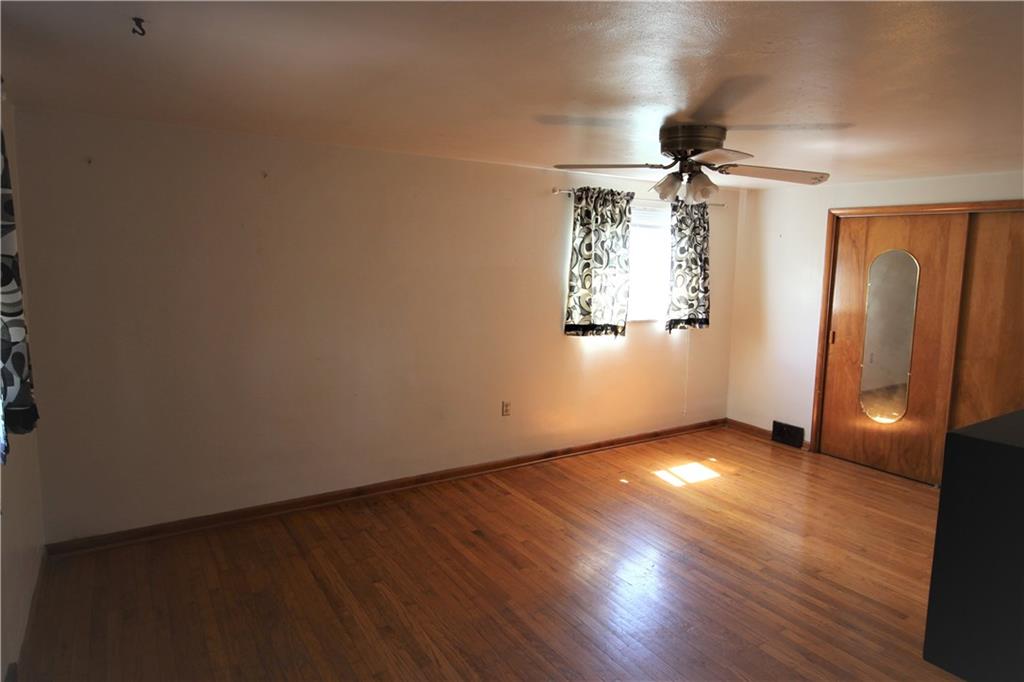 8 Herbst Road Coraopolis, PA 15108 - Photo 10 of 19