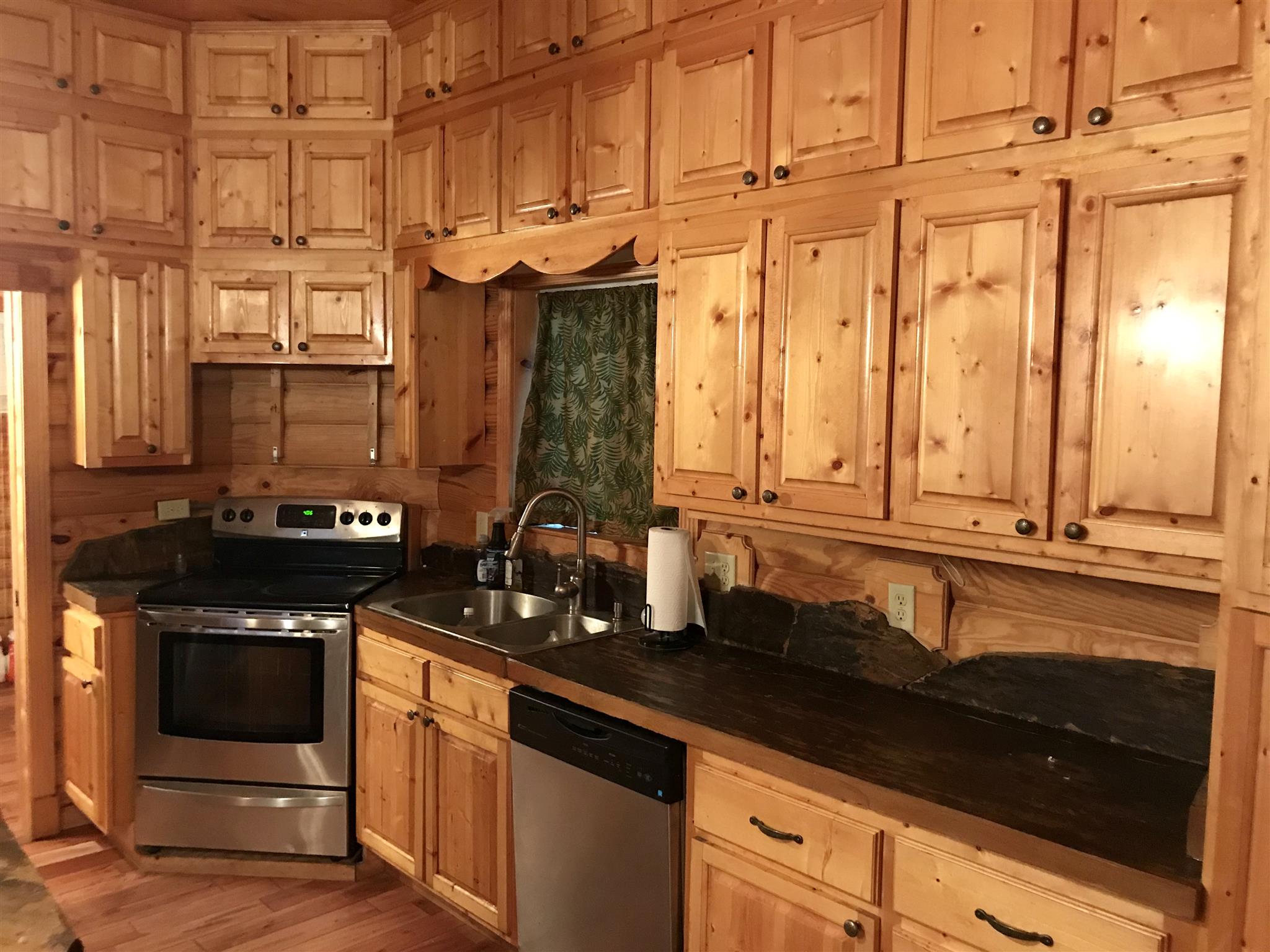 1513 Barker Road Palmer, TN 37365 - Photo 2 of 26 Gallery Image 2