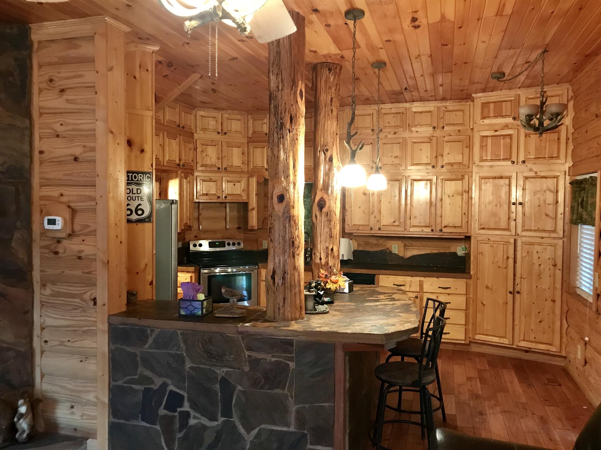 1513 Barker Road Palmer, TN 37365 - Photo 6 of 26 Gallery Image 6