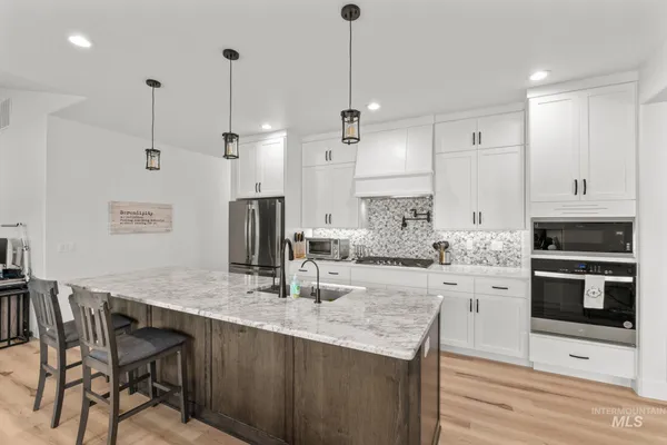 $605,000 | 642 Clear Springs Street, Burley, ID 83318