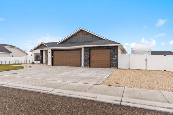 $605,000 | 642 Clear Springs Street, Burley, ID 83318