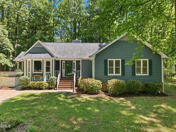 $425,000 | 110 Twisted Court, Hillsborough, NC 27278