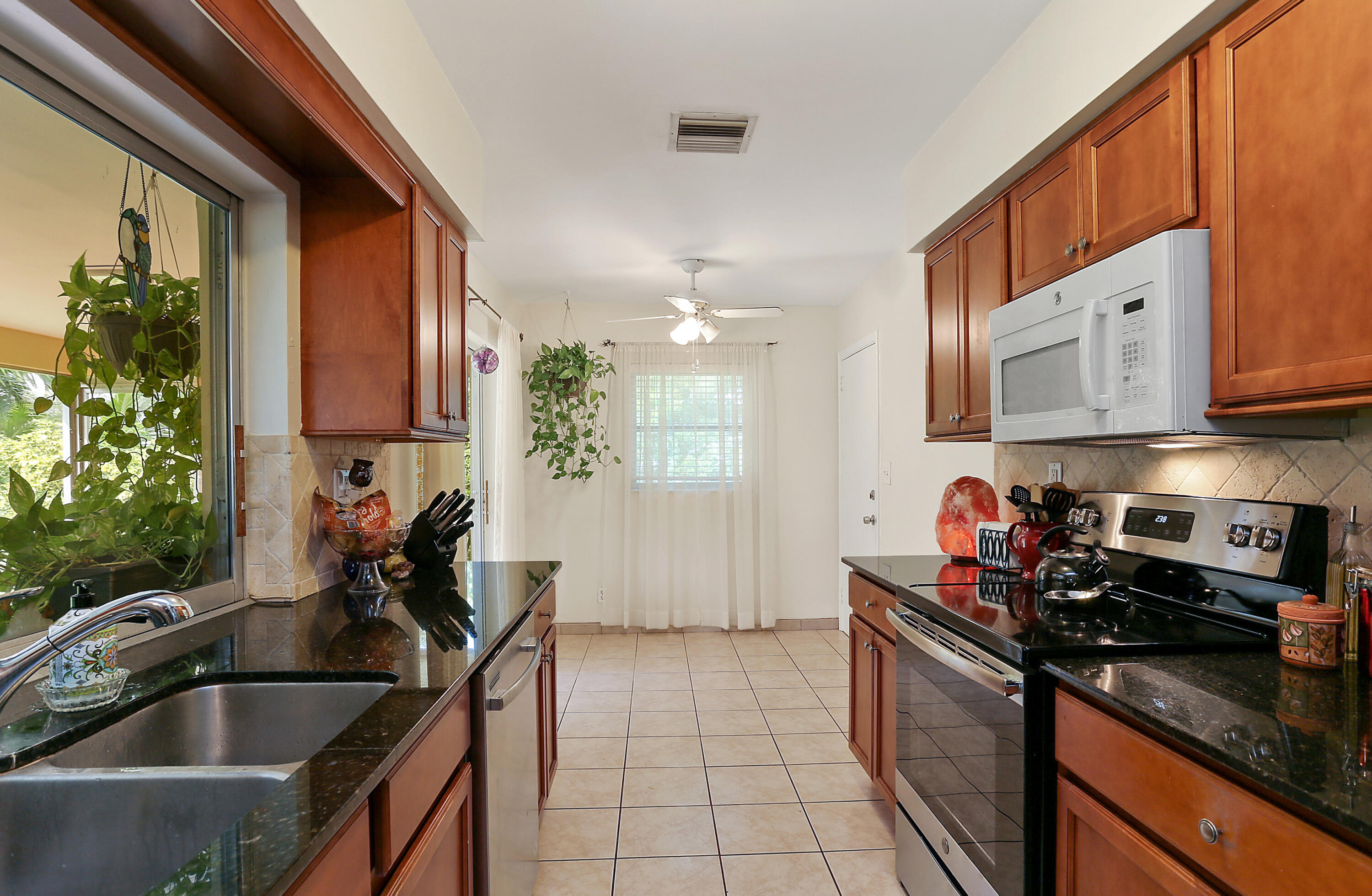 4899 Northwest 5th Avenue Boca Raton, FL 33431 - Photo 6 of 20 KITCHEN VIEW...