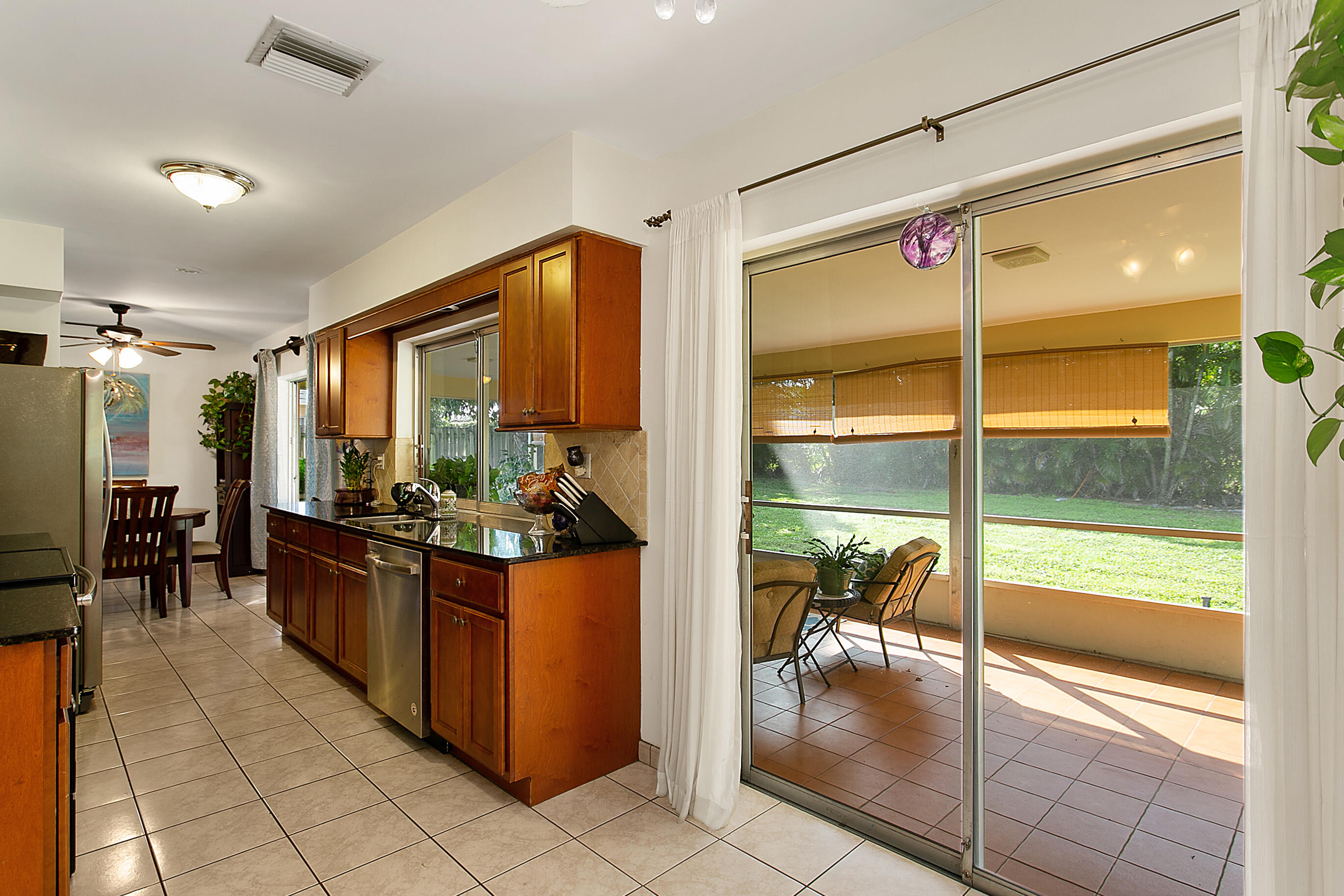 4899 Northwest 5th Avenue Boca Raton, FL 33431 - Photo 7 of 20 KITCHEN WITH BREAKFAST AREA...