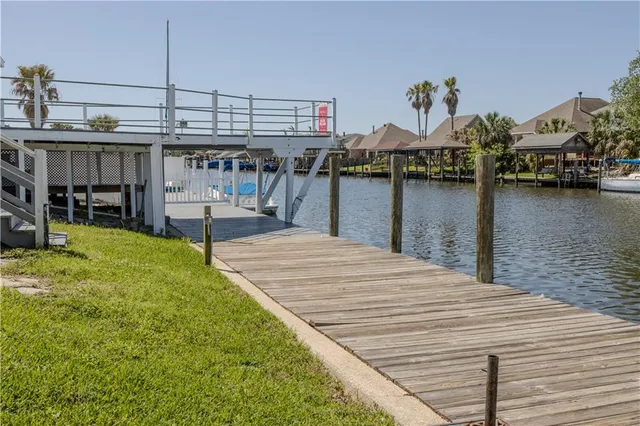 $279,500 | 272 Marina Drive, Slidell, LA 70458