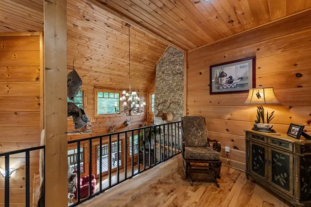 $1,100,000 | 2007 Pine Log Church Road, Brasstown, NC 28902