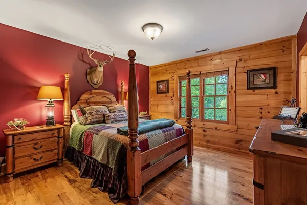 $1,050,000 | 2007 Pine Log Church Road, Brasstown, NC 28902