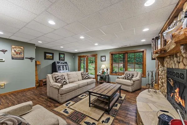 $1,050,000 | 2007 Pine Log Church Road, Brasstown, NC 28902