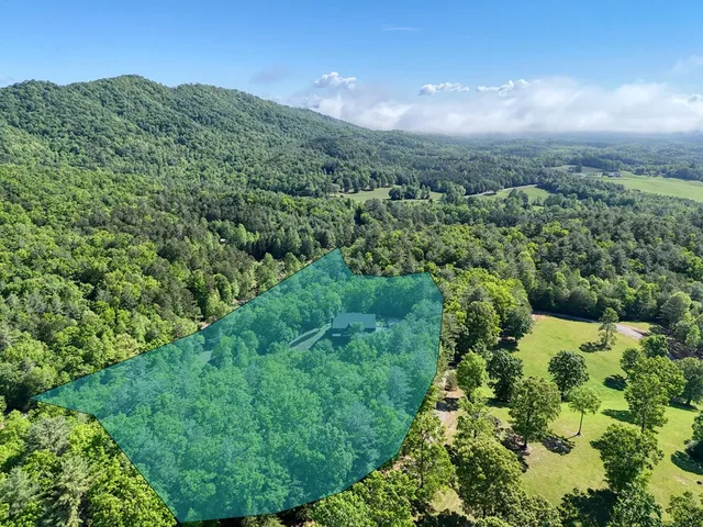 $1,100,000 | 2007 Pine Log Church Road, Brasstown, NC 28902