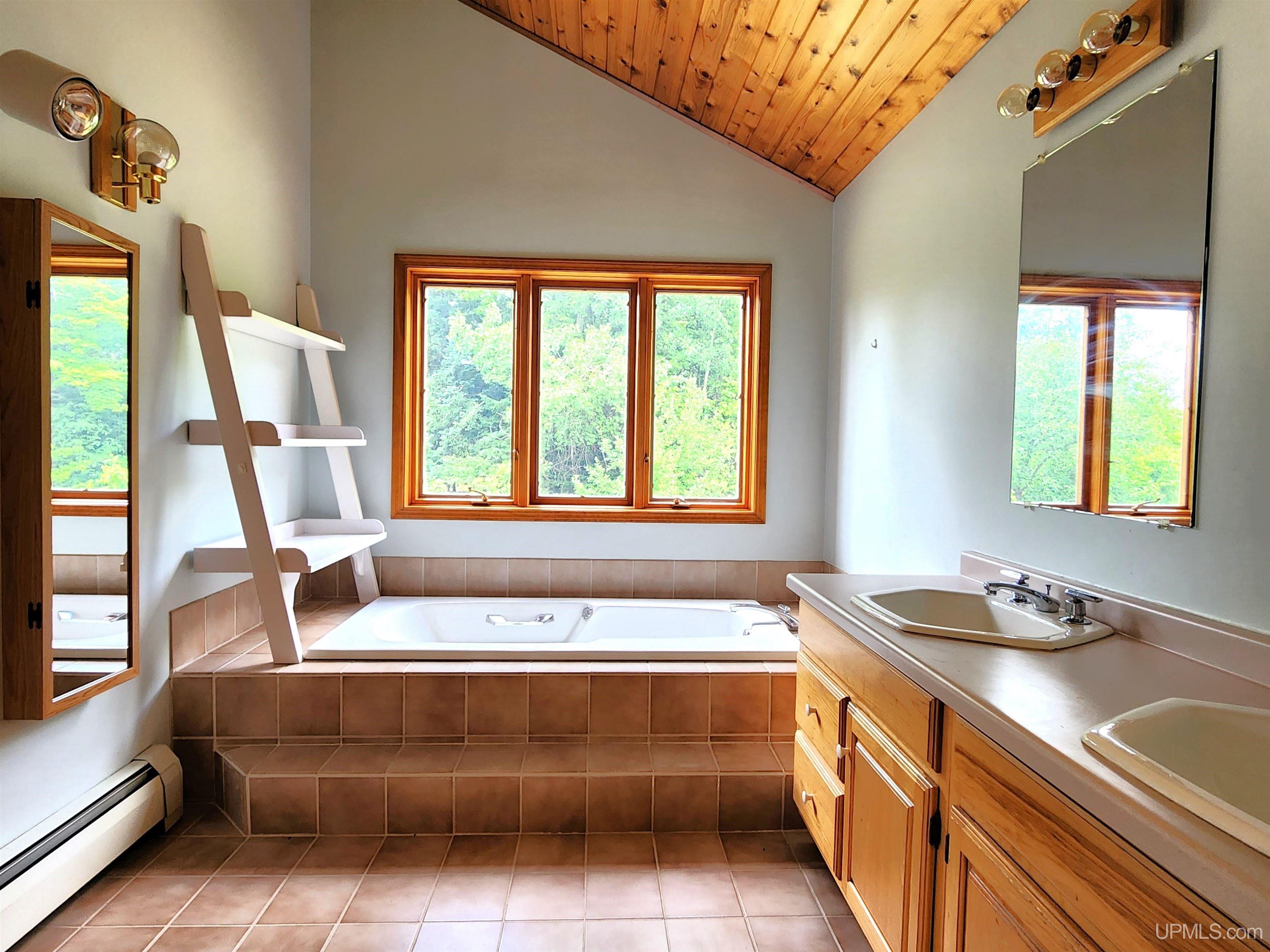 16224 Poor Farm Road Lanse, MI 49946 - Photo 35 of 92 Gallery Image 35
