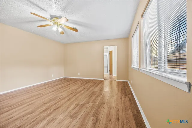 $230,000 | 2006 Canyon Creek Drive, Temple, TX 76502