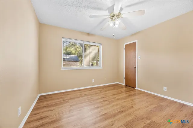 $230,000 | 2006 Canyon Creek Drive, Temple, TX 76502