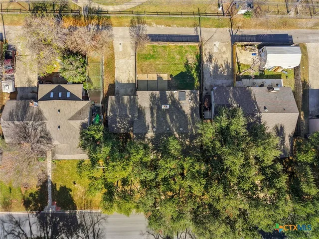 $230,000 | 2006 Canyon Creek Drive, Temple, TX 76502