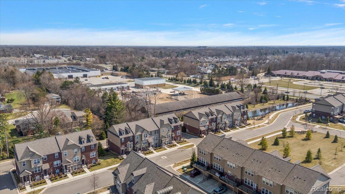 2877 Hartwick Drive Rochester, MI 48307 - Photo 9 of 44 Aerial view of residential area