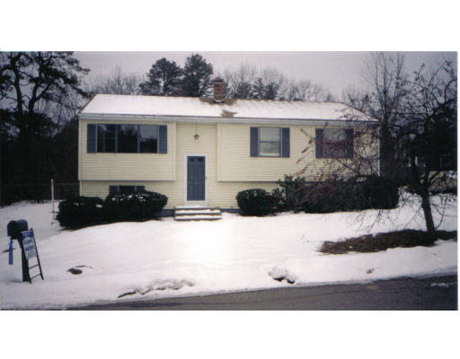 208 Wildwood Avenue Springfield, MA 01118 - Photo 2 of 8 Gallery Image 2