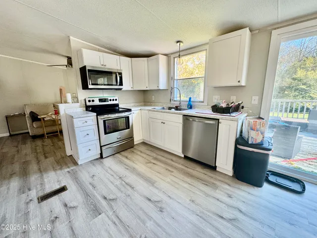 $200,000 | 110 Hidden Creek Drive, Swansboro, NC 28584