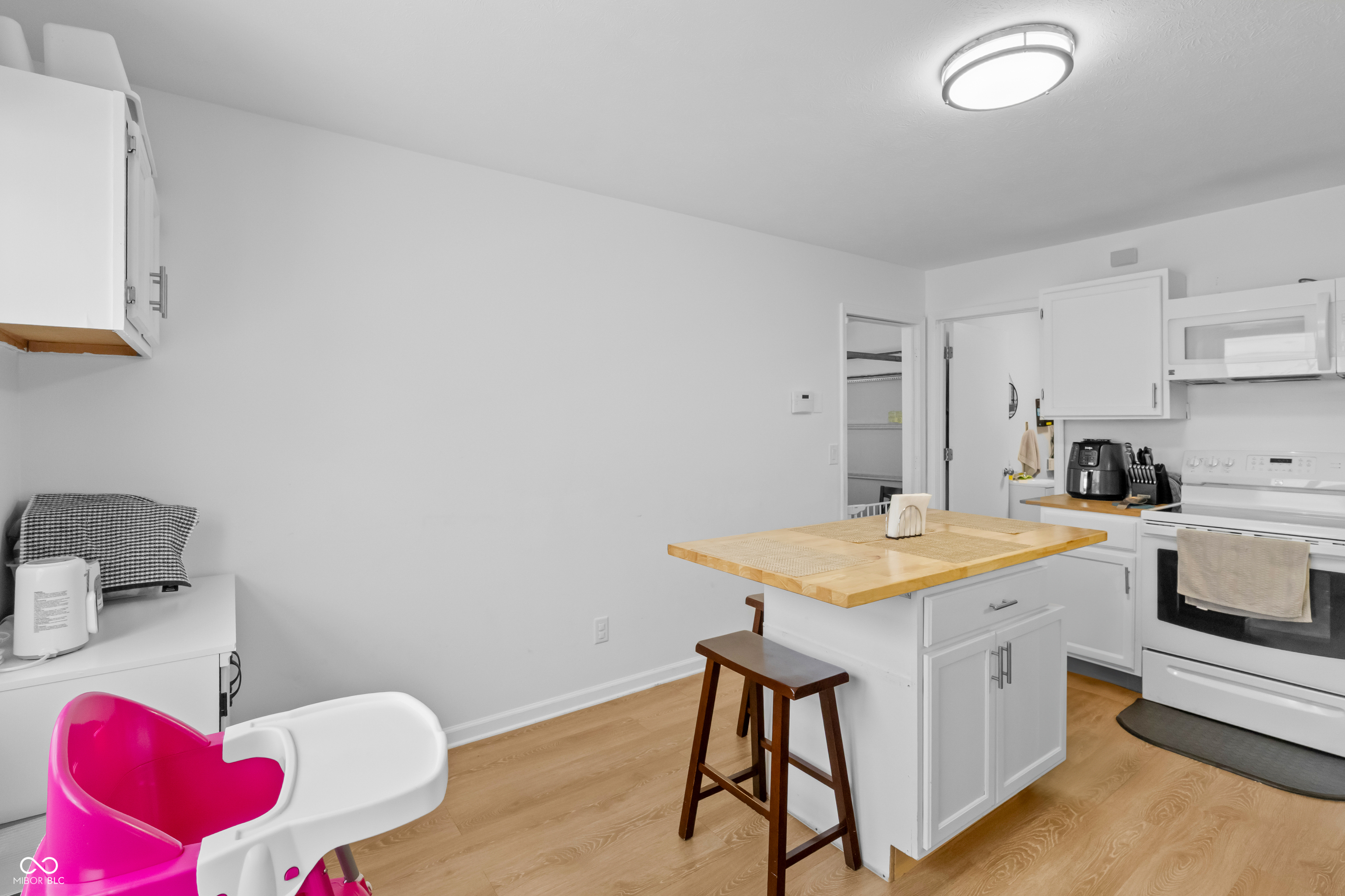 1814 Cottage Avenue Columbus, IN 47201 - Photo 19 of 33