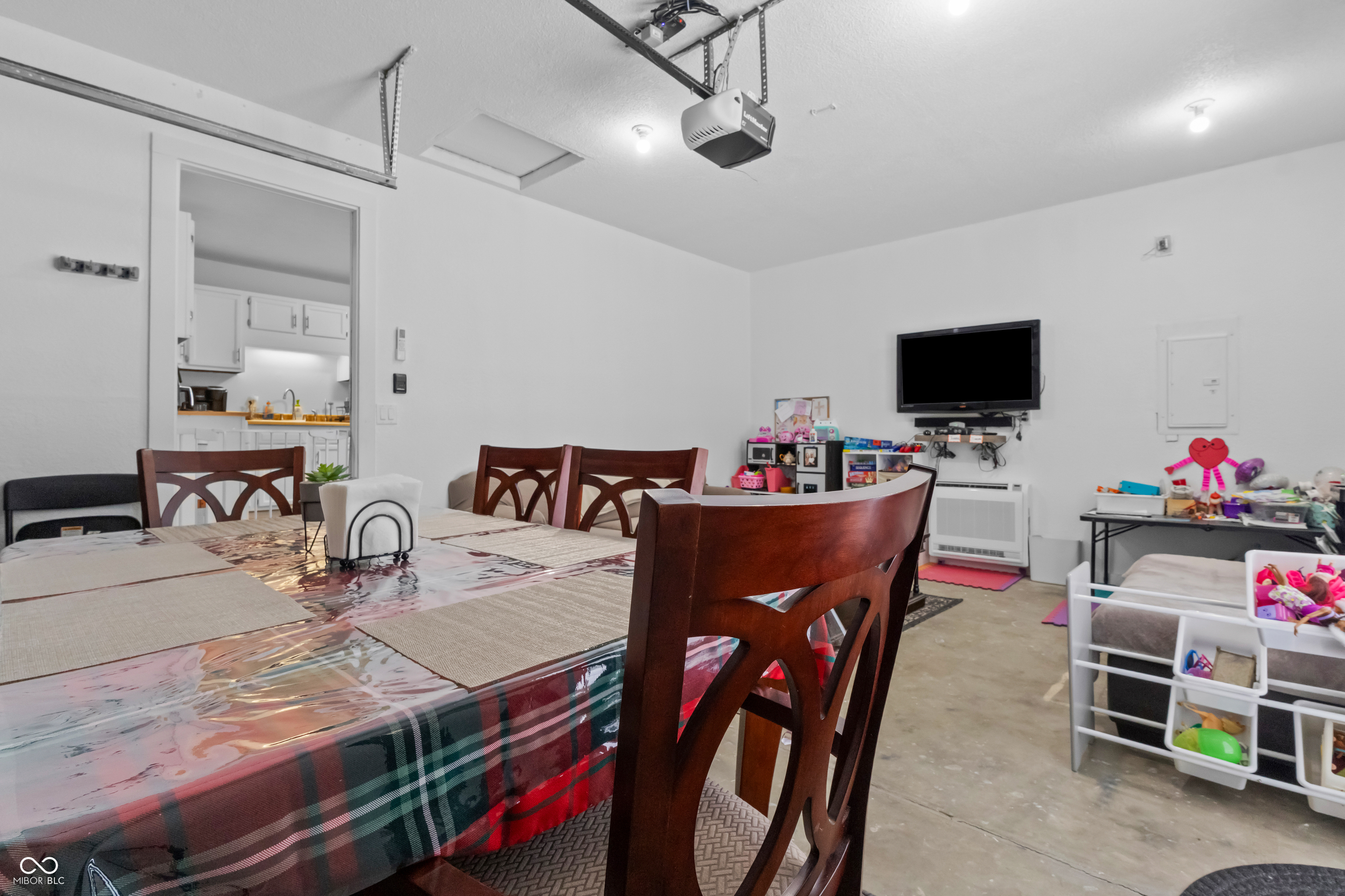 1814 Cottage Avenue Columbus, IN 47201 - Photo 25 of 33