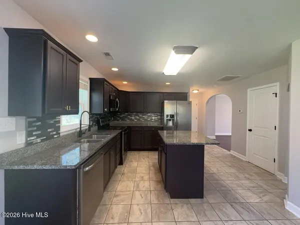 $2,100 | 1115 Westmoreland Drive, Jacksonville, NC 28546